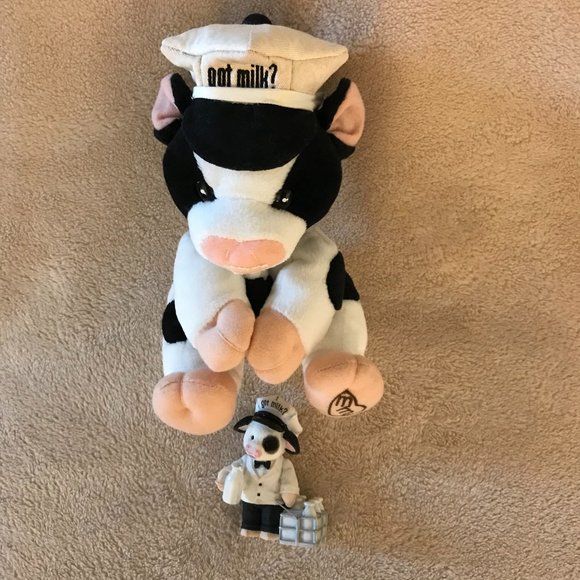 Enesco/ Mary's Moo Moos Other - GOT MILK? Figurine and Plush Set by Mary's  Moo Moos